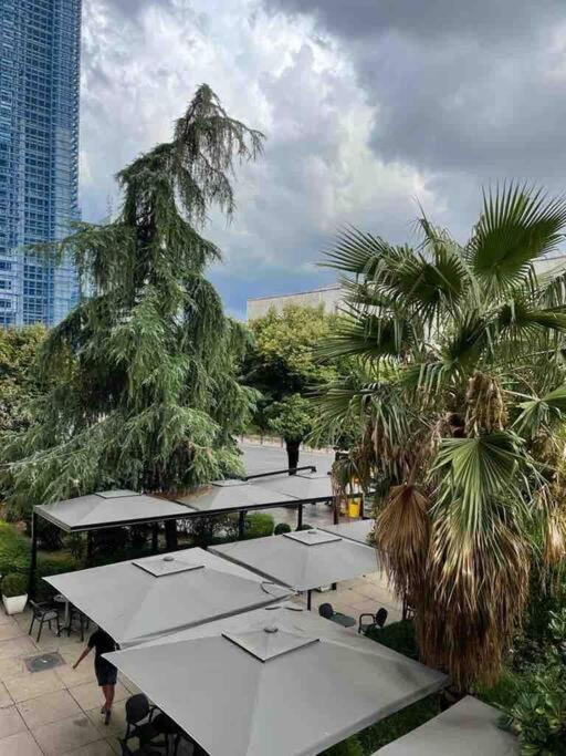 Apartment In Skanderbeg Square - Tirana Center 1 מראה חיצוני תמונה