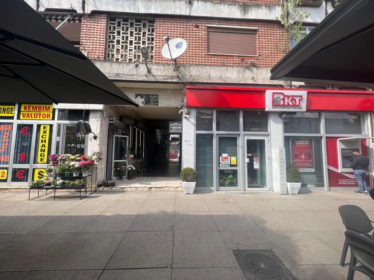 Apartment In Skanderbeg Square - Tirana Center 1 מראה חיצוני תמונה